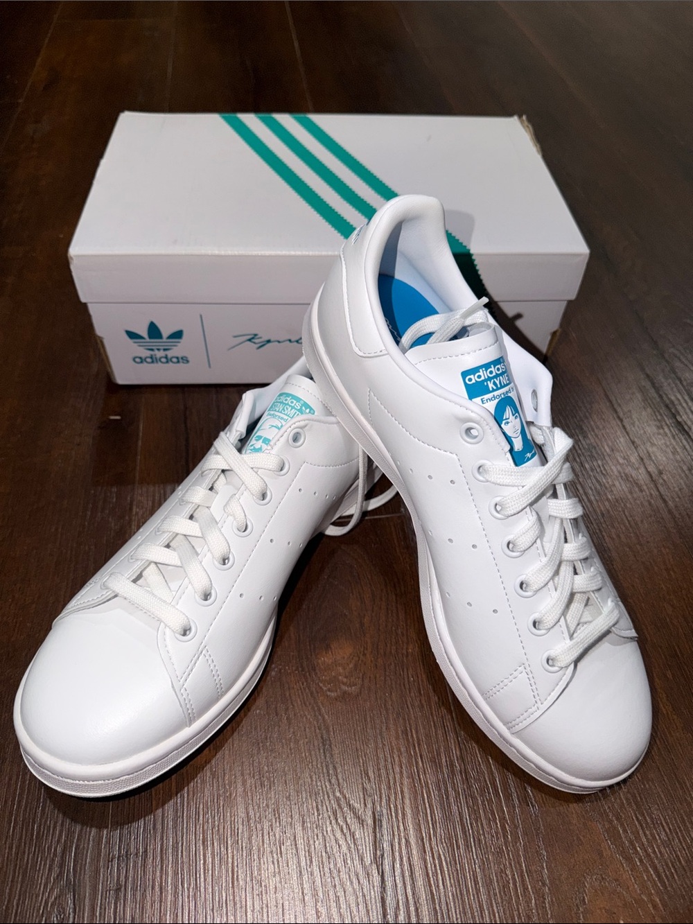 NIB Kyne X adidas Stan Smith Men's White Pulse Aqua Leather Sneakers - 9